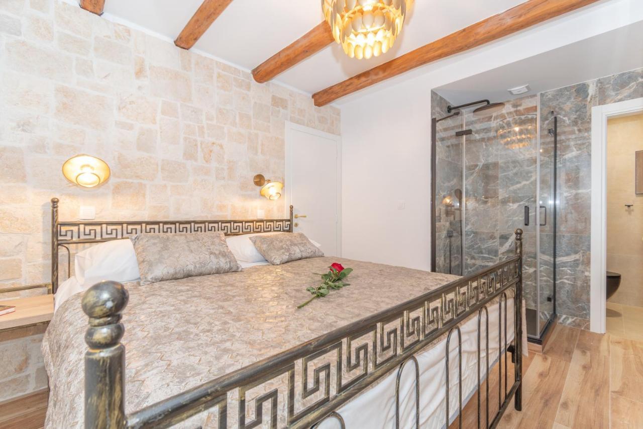 Ivka Makarska - Modern And Luxurious Oldtown Apartament Ngoại thất bức ảnh