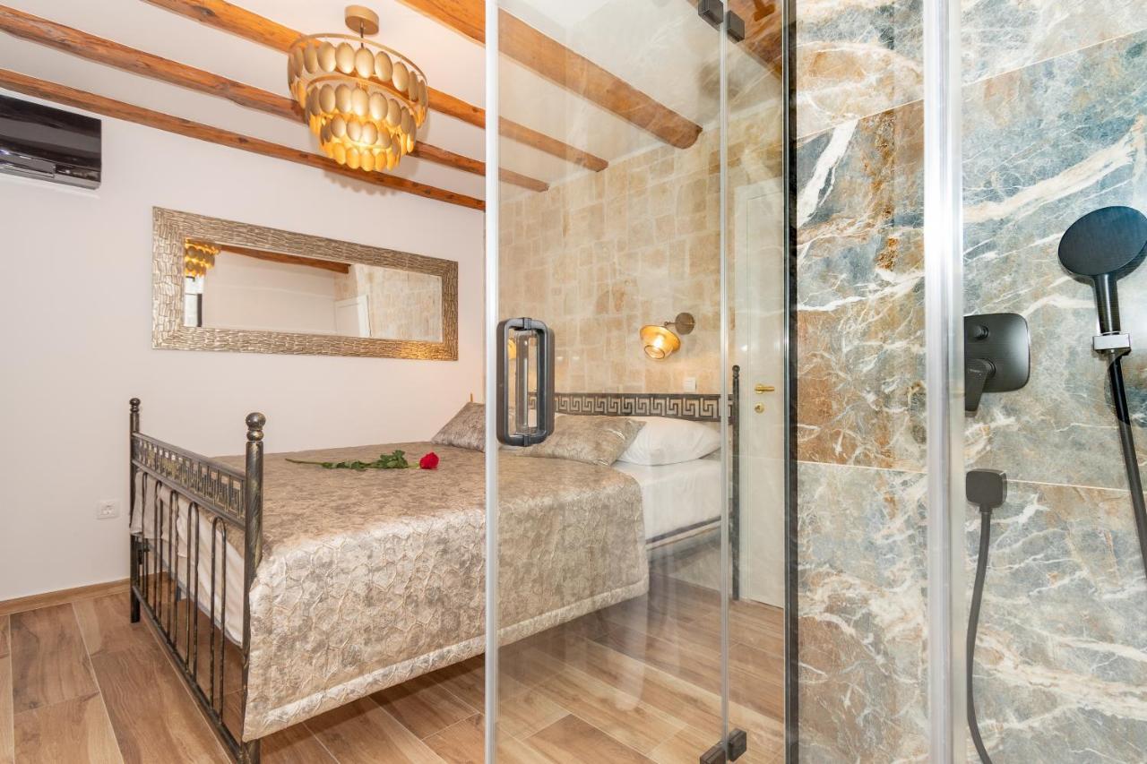 Ivka Makarska - Modern And Luxurious Oldtown Apartament Ngoại thất bức ảnh